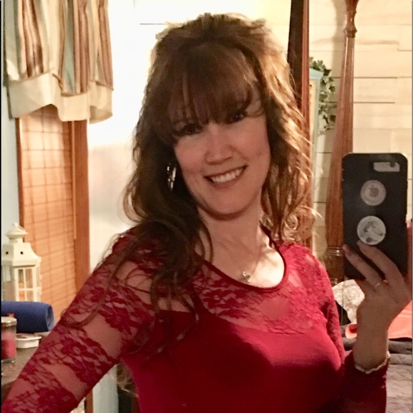 Meet your Posher, Mrs - Picture 1 of 15